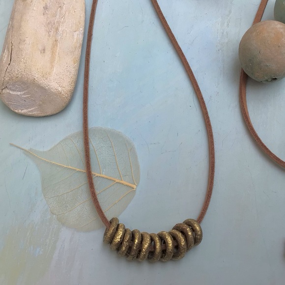 Sundance Charm necklace suede cord - Picture 2 of 10